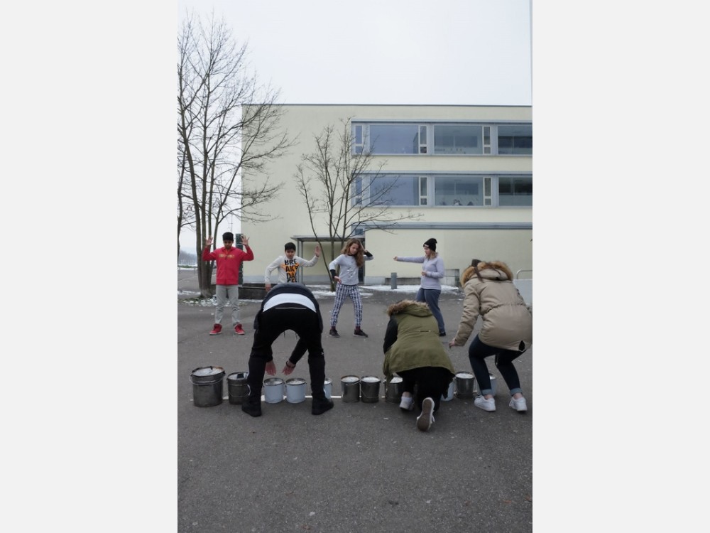 cameraobscura_januar_2016_533x800_.jpg