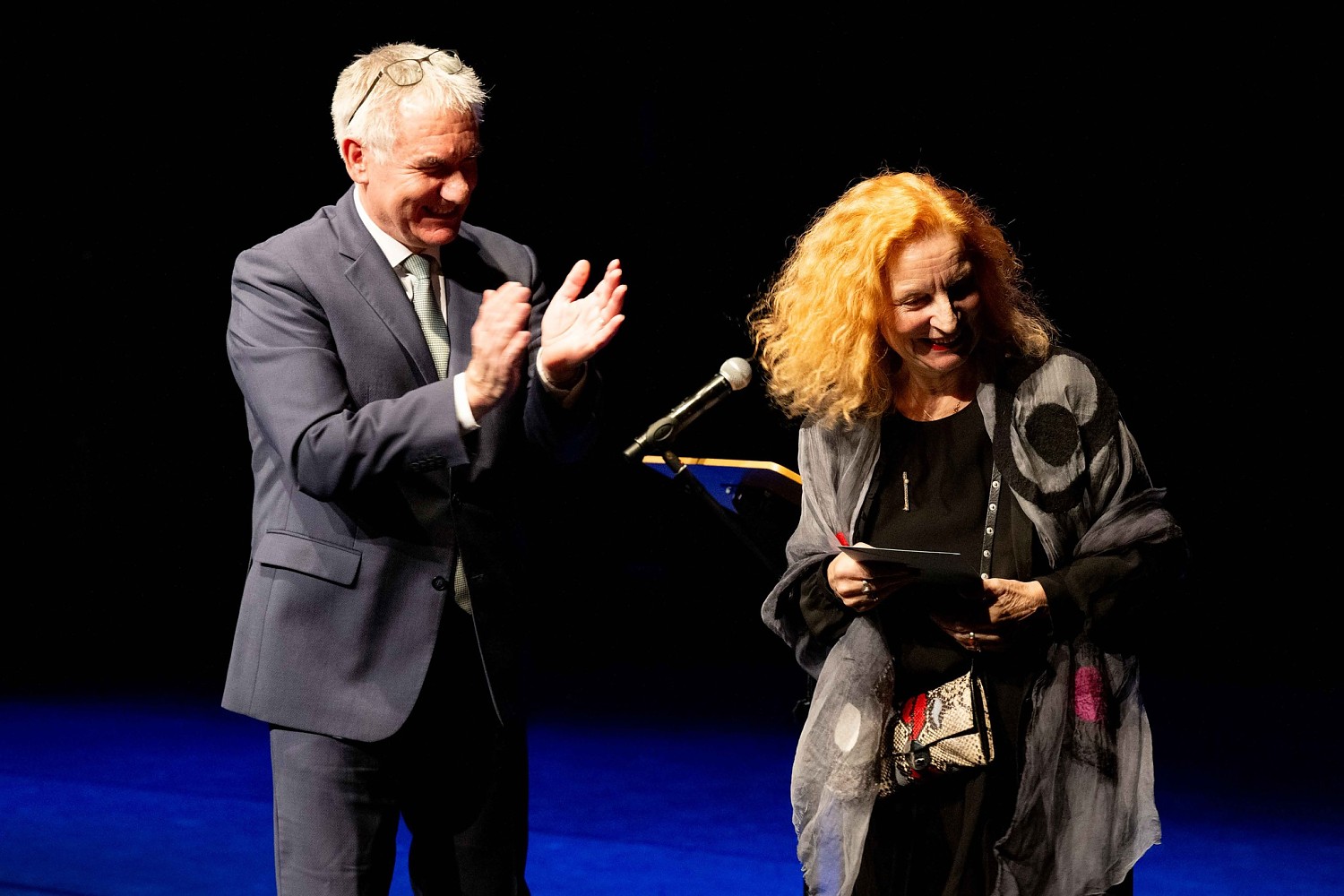 gala_surprise_1.jpeg gala_surprise_1.jpeg