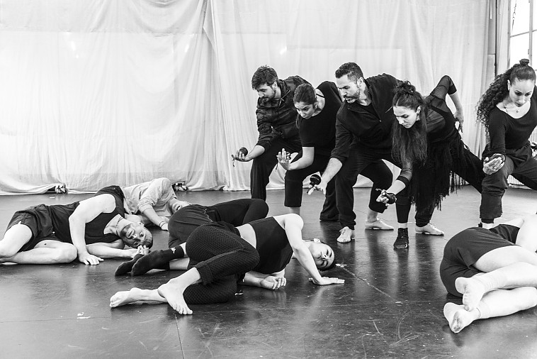 ikarus_impressionen_probe_20190426_39_elianezgraggen.jpg ikarus_impressionen_probe_20190426_39_elianezgraggen.jpg