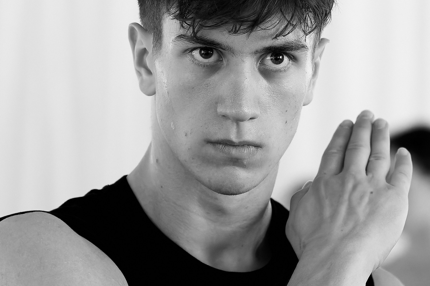 mind_the_gap_portrait3.jpg