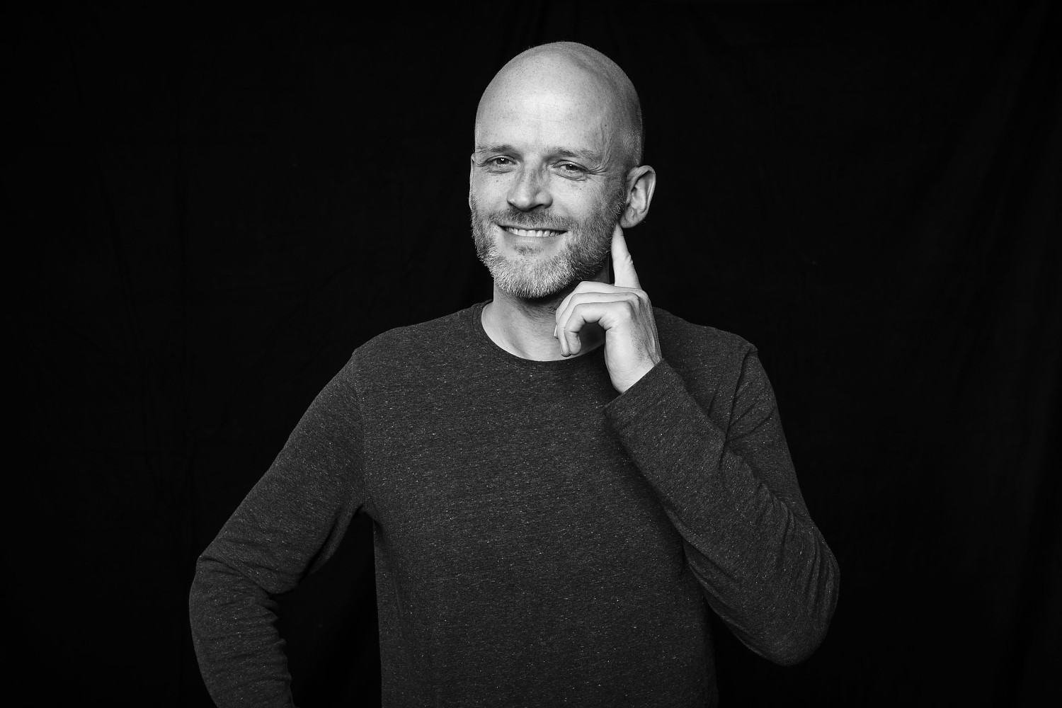 balint-dobozi_by-tobias-stahel_querformat.jpg