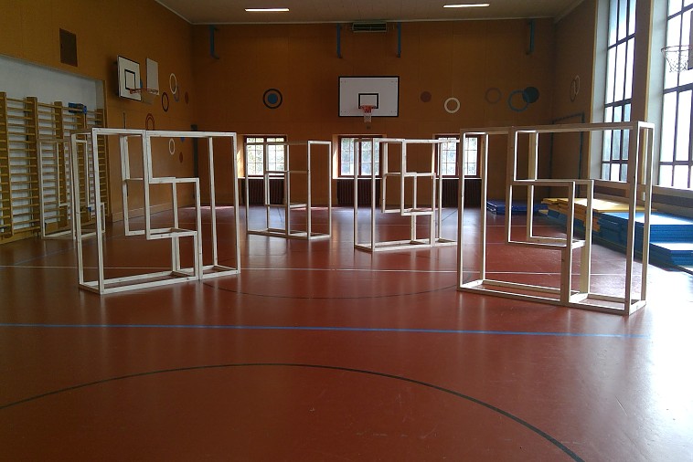 labyrinth_buehnenelemente.jpg